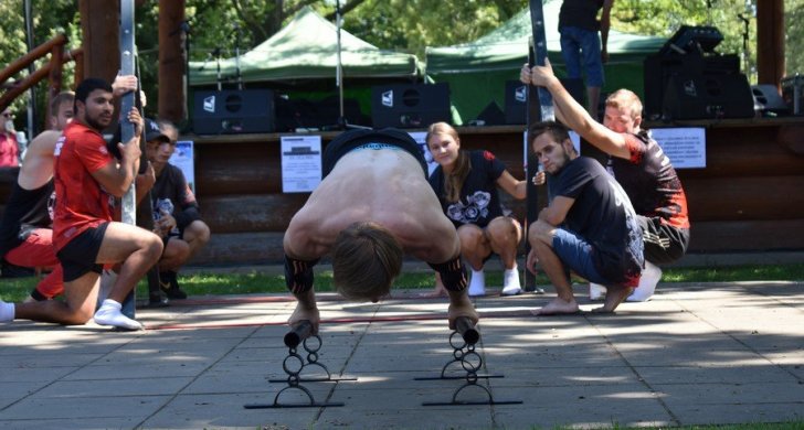 Březenská pouť a motosraz Poláky (31).JPG